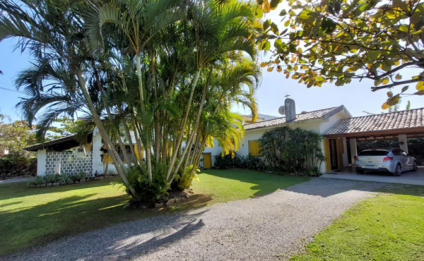 Ambiente 2 — casa em Cachoeira do Bom Jesus