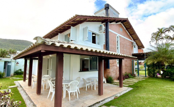 Ambiente 4 — casa em Cachoeira do Bom Jesus
