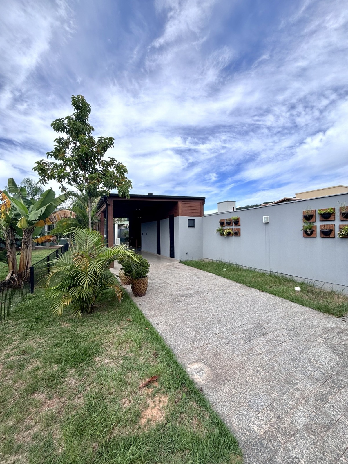 Ambiente 3 — casa em São João do Rio Vermelho
